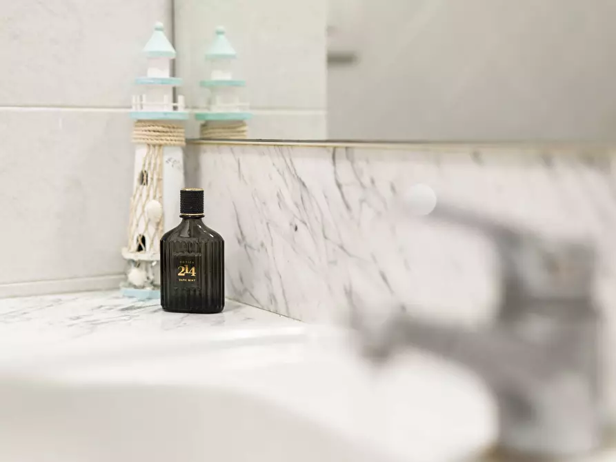 Immagine 25 di Appartamento in vendita  in Via sant'andrea 164 a Viareggio