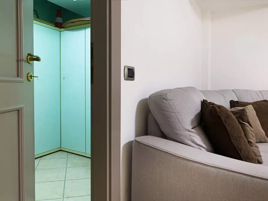 Immagine 41 di Appartamento in vendita  in Via sant'andrea 164 a Viareggio