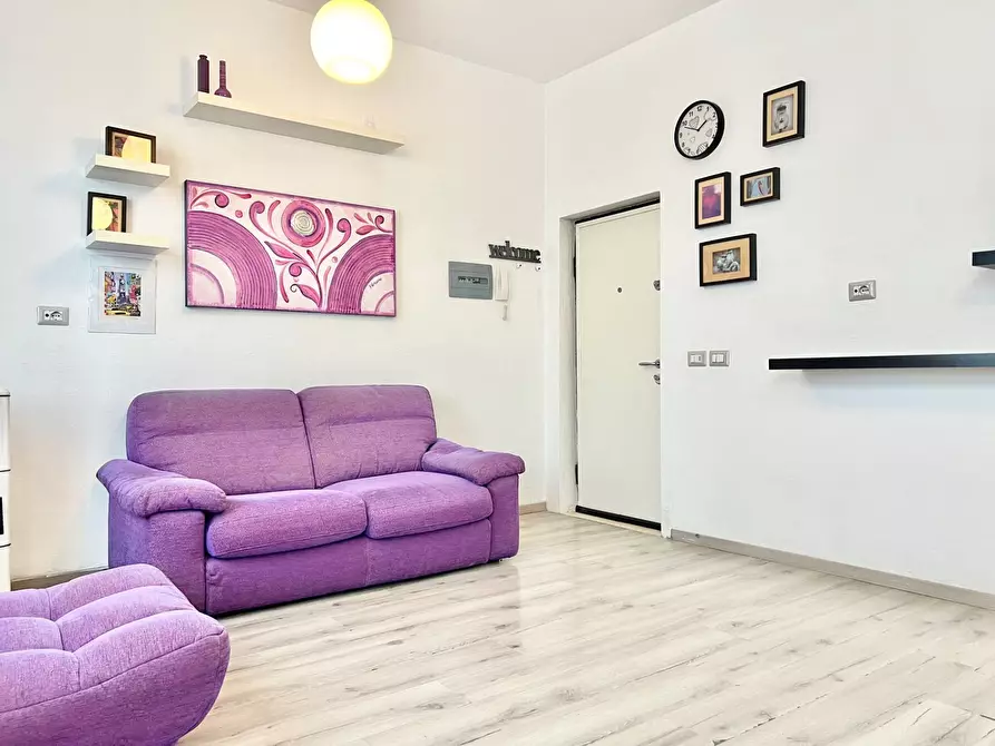 Immagine 1 di Appartamento in vendita  in strada del ruffolo 93 a Siena