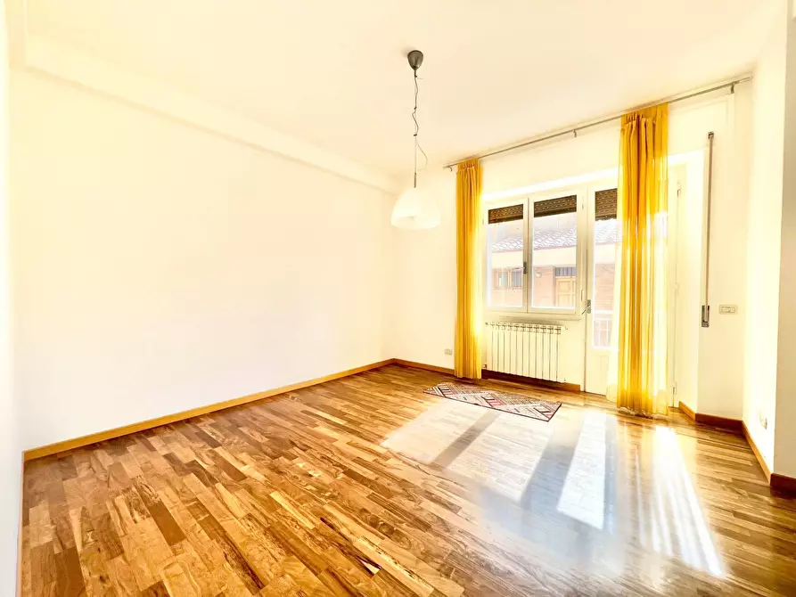 Immagine 12 di Appartamento in vendita  in via gorizia 5 a Siena