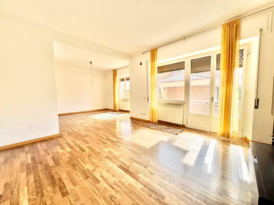 Immagine 1 di Appartamento in vendita  in via gorizia 5 a Siena