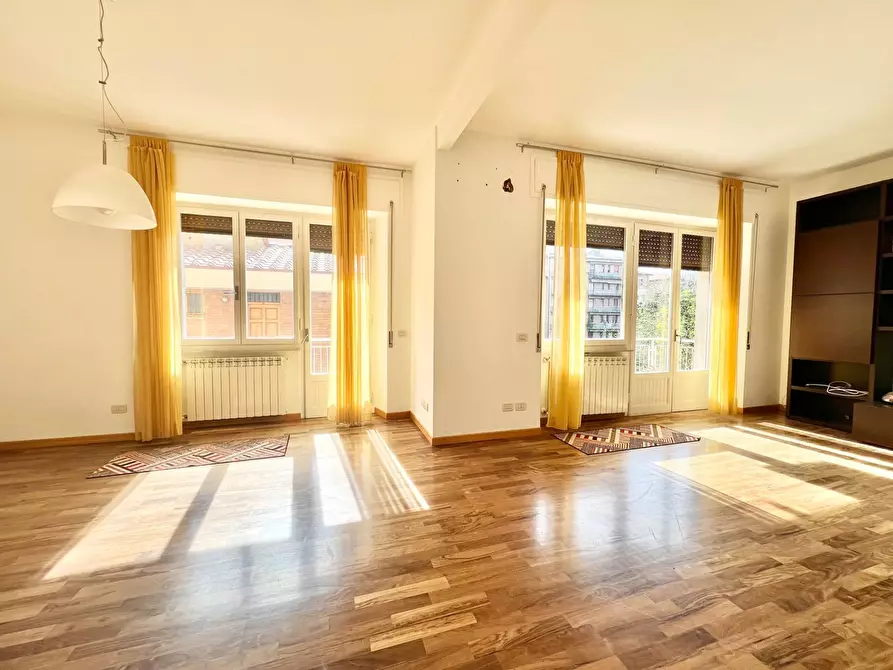 Immagine 15 di Appartamento in vendita  in via gorizia 5 a Siena