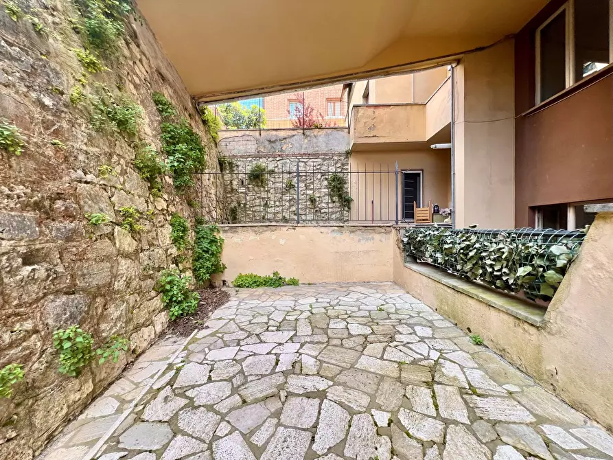 Immagine 20 di Appartamento in vendita  in via gorizia 5 a Siena