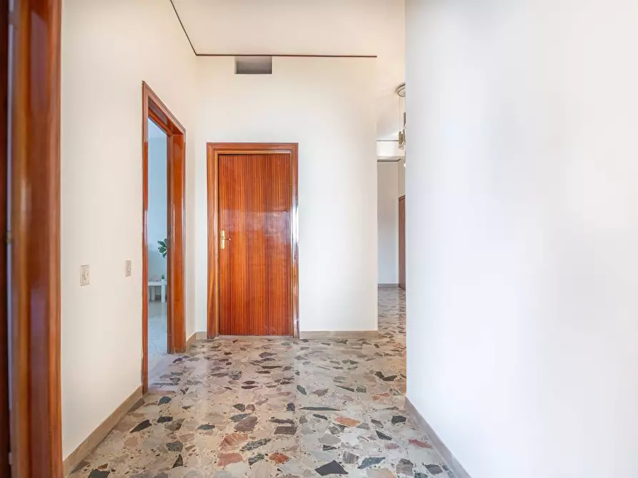 Immagine 15 di Appartamento in vendita  in Via Monte Bolza 1 a Pescara