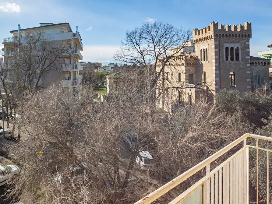 Immagine 22 di Appartamento in vendita  in Via Monte Bolza 1 a Pescara