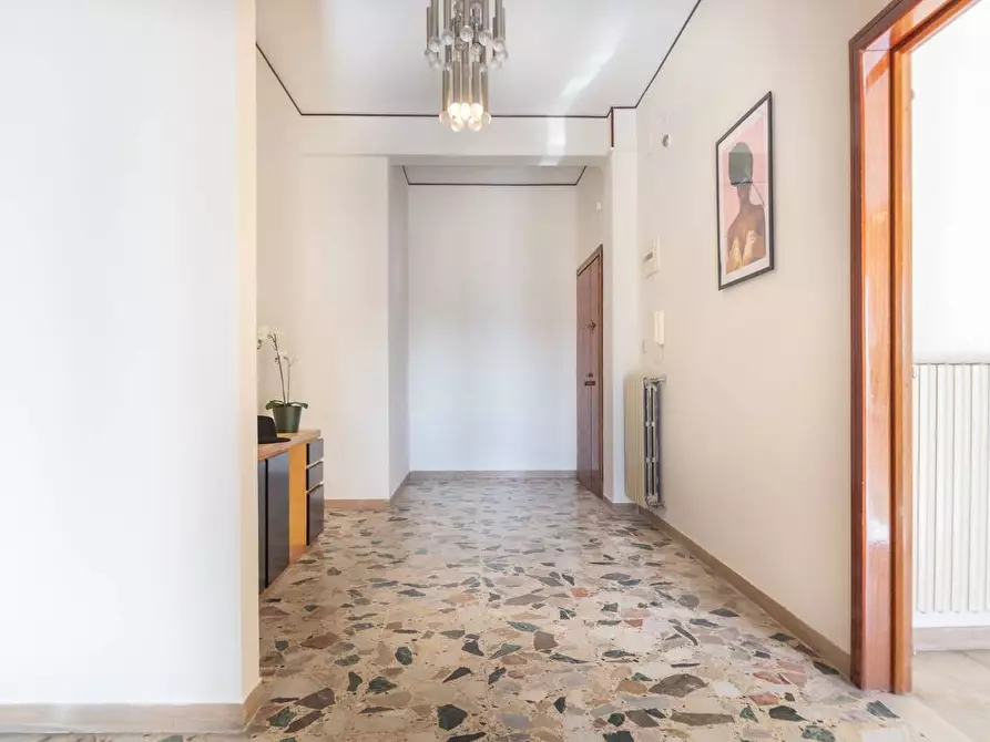 Immagine 31 di Appartamento in vendita  in Via Monte Bolza 1 a Pescara