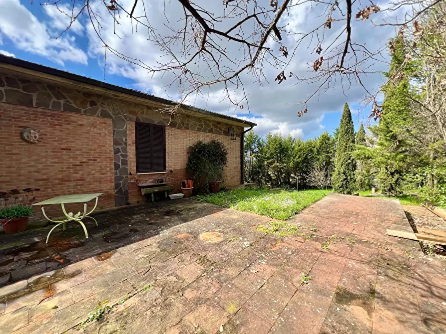 Immagine 9 di Villa in vendita  in strada di mocenni a Castelnuovo Berardenga