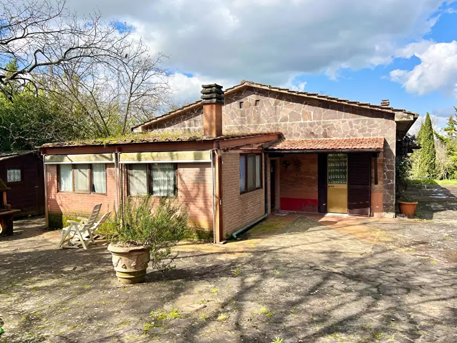 Immagine 19 di Villa in vendita  in strada di mocenni a Castelnuovo Berardenga