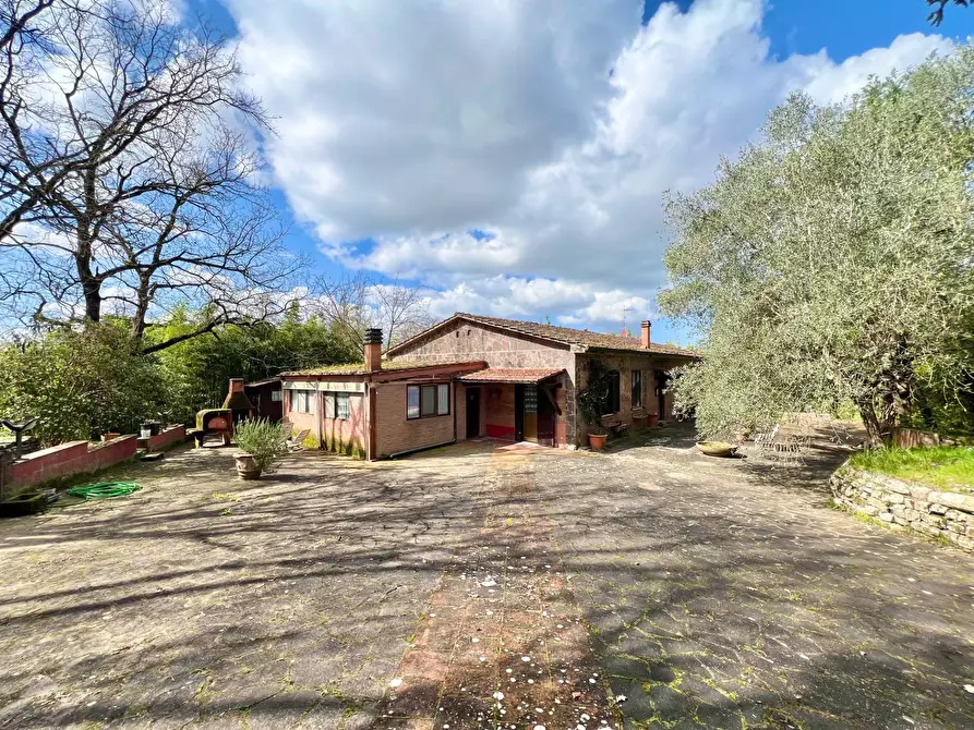 Immagine 21 di Villa in vendita  in strada di mocenni a Castelnuovo Berardenga