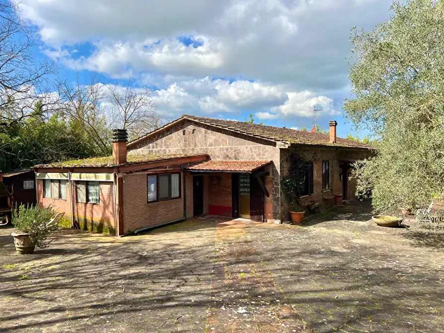 Immagine 22 di Villa in vendita  in strada di mocenni a Castelnuovo Berardenga