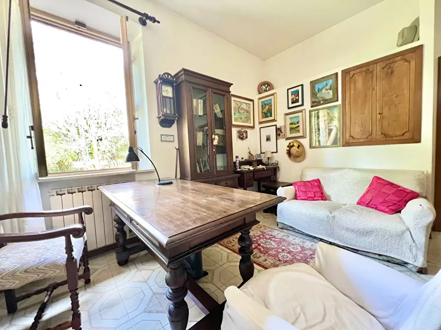 Immagine 35 di Villa in vendita  in strada di mocenni a Castelnuovo Berardenga