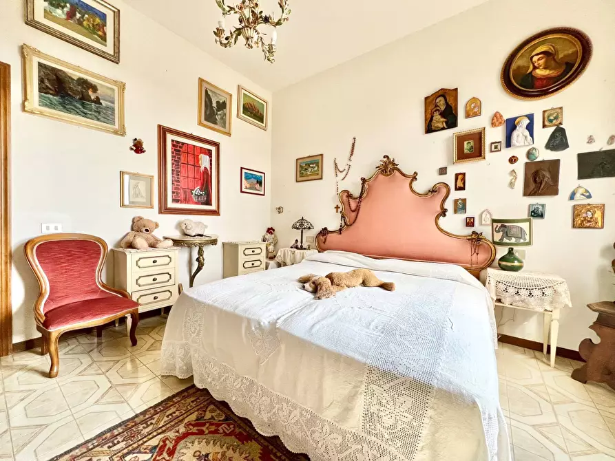 Immagine 41 di Villa in vendita  in strada di mocenni a Castelnuovo Berardenga