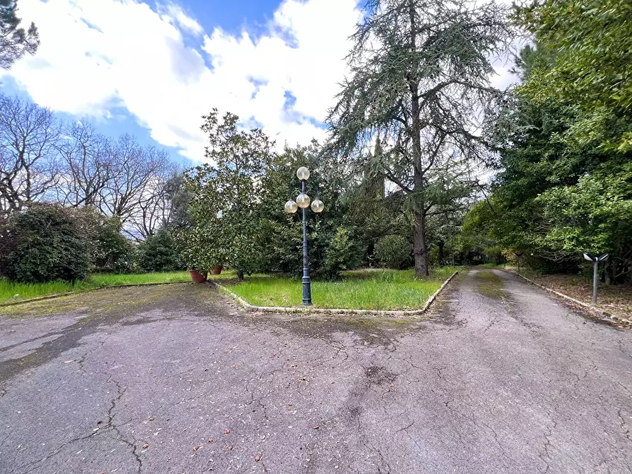 Immagine 60 di Villa in vendita  in strada di mocenni a Castelnuovo Berardenga