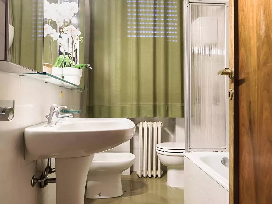 Immagine 23 di Appartamento in vendita  in via quinto settano 27 a Siena