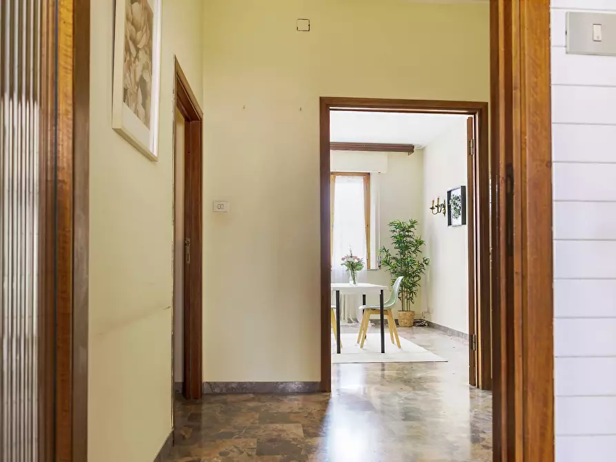 Immagine 21 di Appartamento in vendita  in via quinto settano 27 a Siena