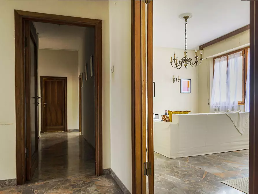 Immagine 5 di Appartamento in vendita  in via quinto settano 27 a Siena