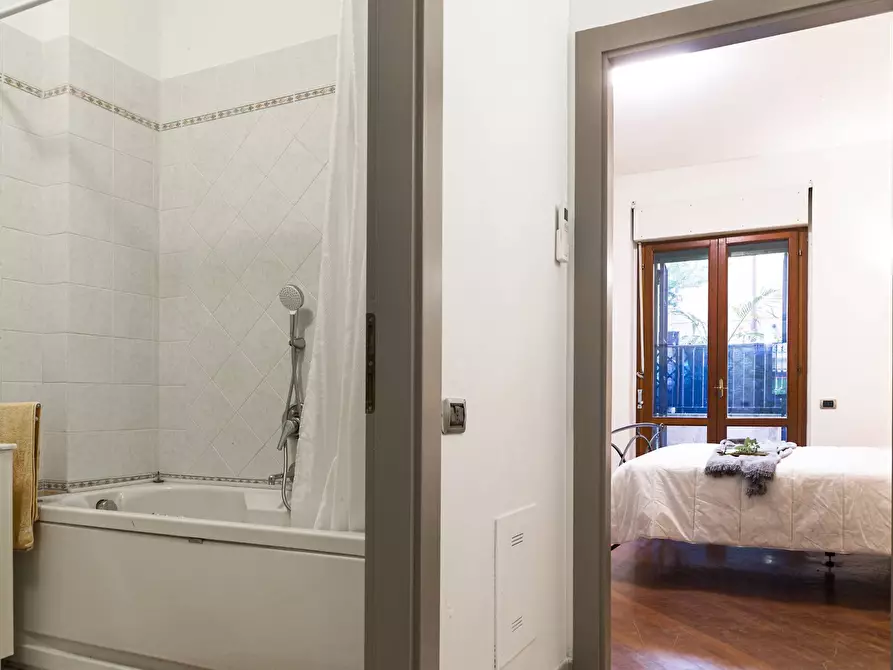 Immagine 21 di Appartamento in vendita  in Via sant'andrea 164 a Viareggio