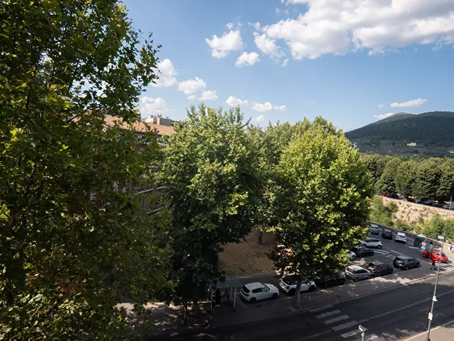 Immagine 55 di Appartamento in vendita  in via vittorio veneto 80 a Prato