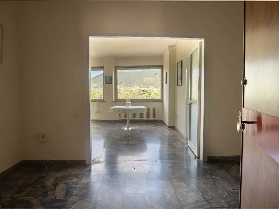 Immagine 2 di Appartamento in vendita  in via vittorio veneto 80 a Prato