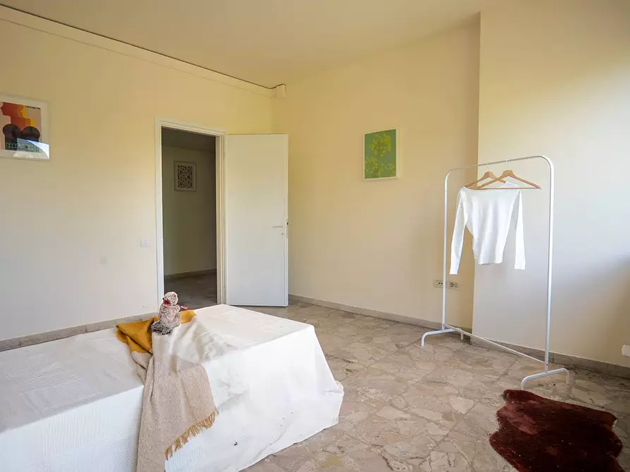 Immagine 27 di Appartamento in vendita  in via vittorio veneto 80 a Prato