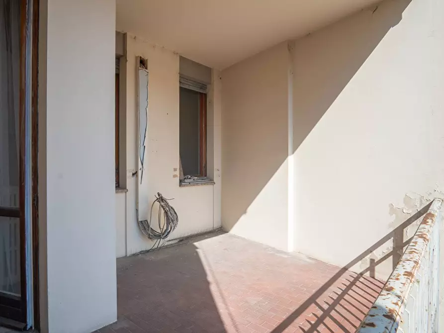 Immagine 44 di Appartamento in vendita  in via vittorio veneto 80 a Prato