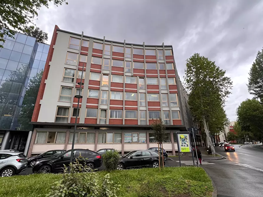 Immagine 7 di Ufficio in vendita  in via vittorio veneto 80 a Prato