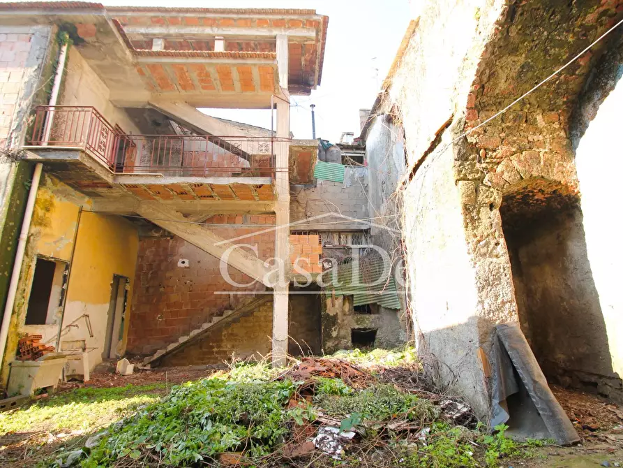 Immagine 10 di Casa indipendente in vendita  in Via Agostino Petrillo a Casapesenna
