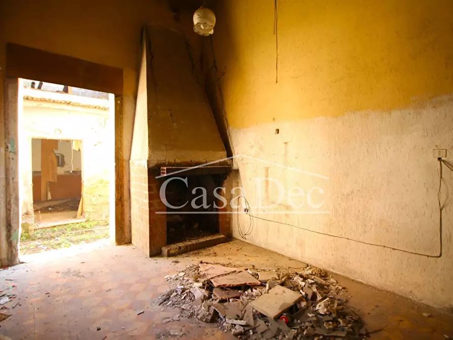 Immagine 25 di Casa indipendente in vendita  in Via Agostino Petrillo a Casapesenna