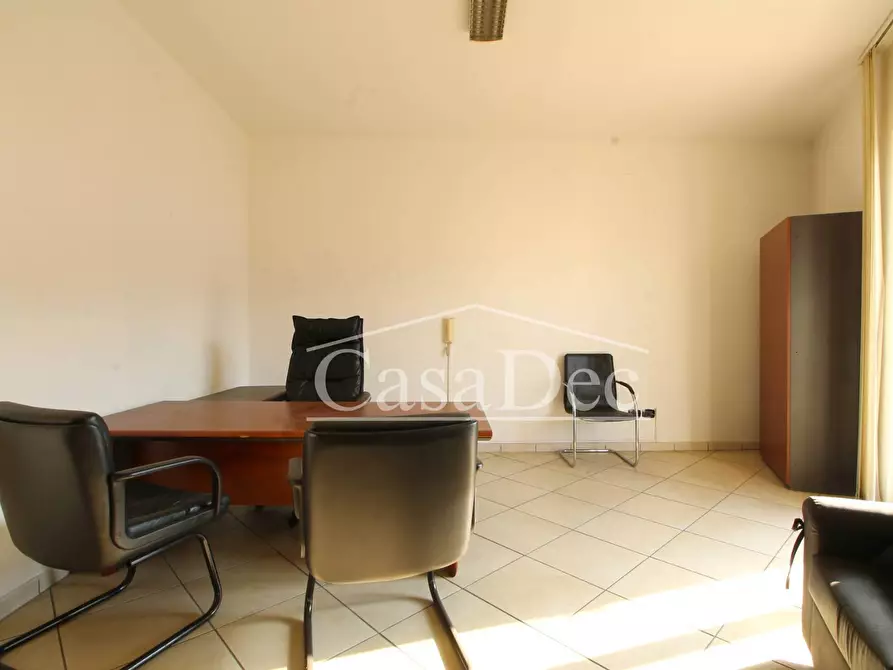 Immagine 11 di Ufficio in affitto  in Corso Umberto a San Cipriano D'aversa