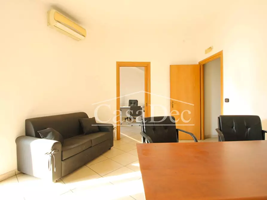 Immagine 14 di Ufficio in affitto  in Corso Umberto a San Cipriano D'aversa