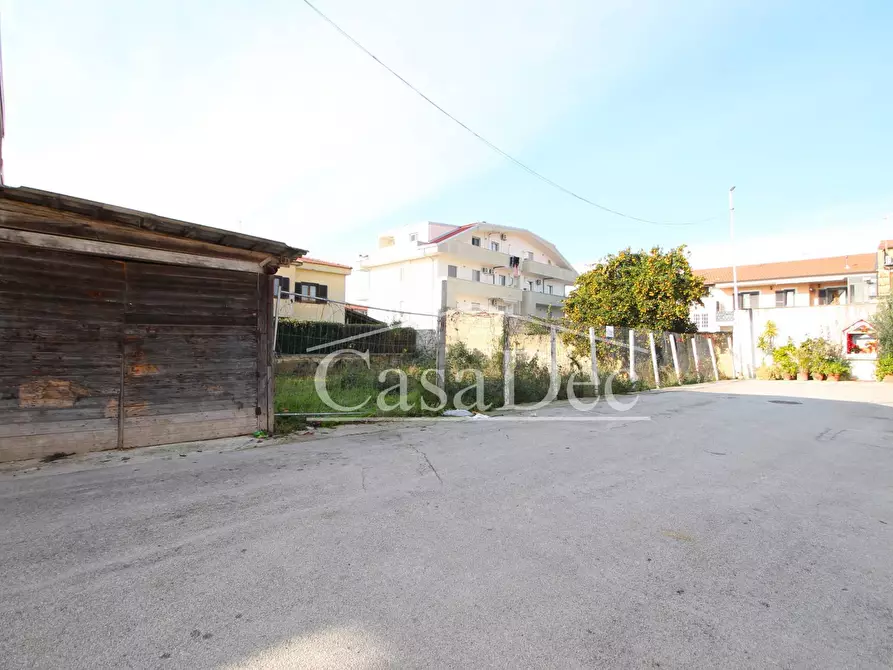 Immagine 3 di Terreno residenziale in vendita  in Via Giovanni XXIII a Frignano