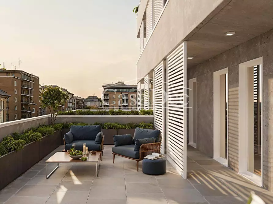 Immagine 10 di Appartamento in vendita  in Via G.B. Basile a Parete