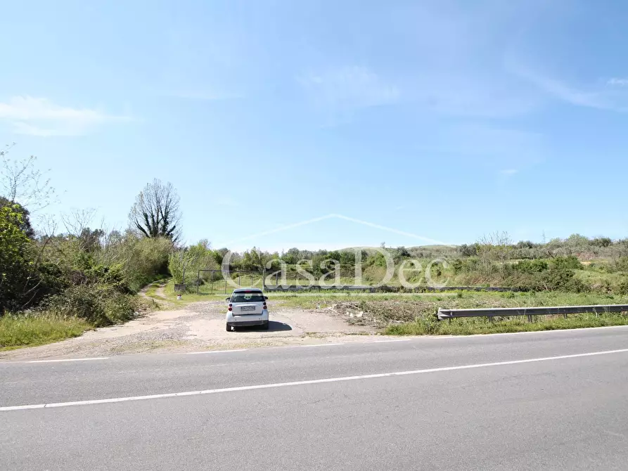 Immagine 1 di Terreno residenziale in vendita  in Via Casilina snc a Calvi Risorta