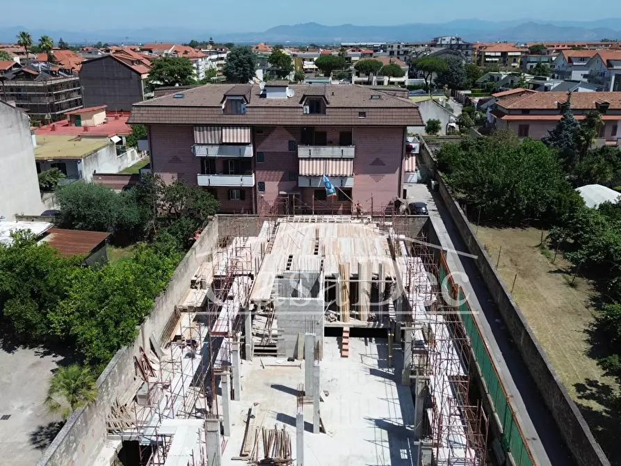 Immagine 4 di Appartamento in vendita  in Via Giuseppe Verdi a Giugliano In Campania
