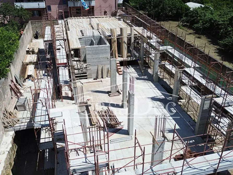 Immagine 8 di Appartamento in vendita  in Via Giuseppe Verdi a Giugliano In Campania