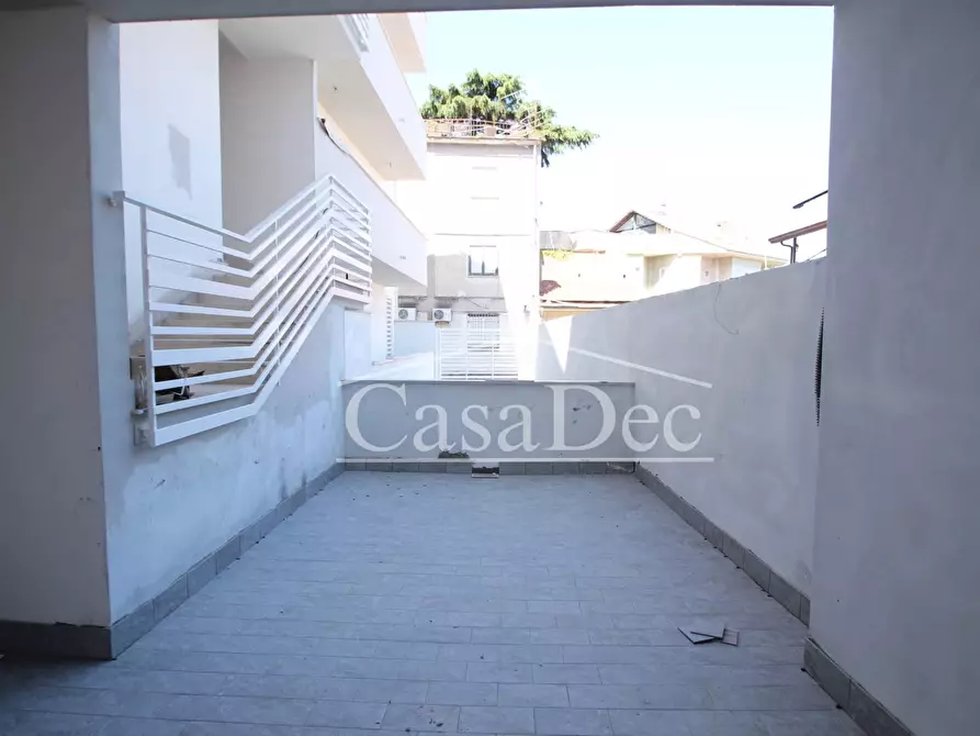 Immagine 18 di Negozio in vendita  in Via Guglielmo Marconi a Cancello Ed Arnone