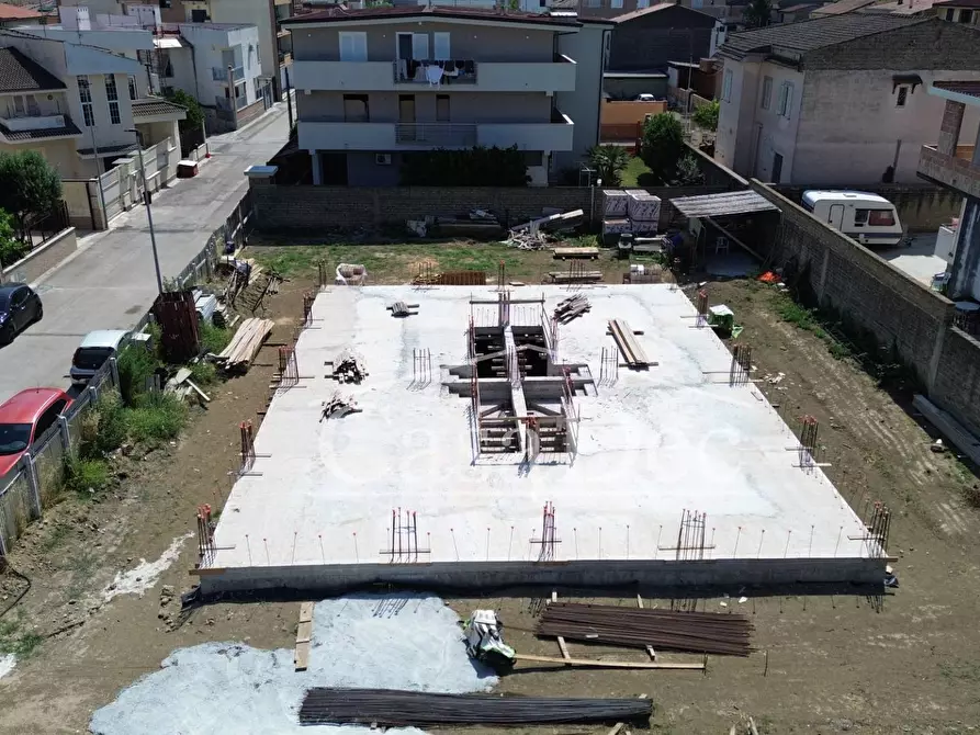 Immagine 5 di Villa in vendita  a Cancello Ed Arnone