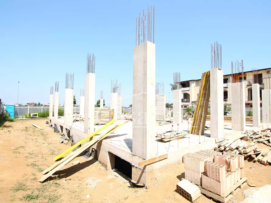 Immagine 10 di Villa in vendita  a Cancello Ed Arnone