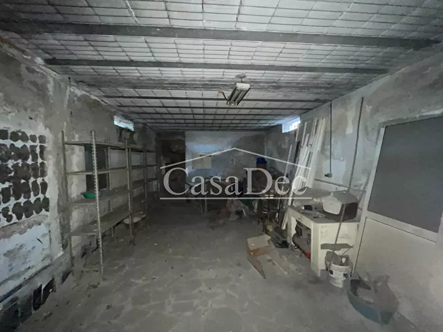 Immagine 15 di Magazzino in affitto  in Via Enrico de nicola a Trentola Ducenta