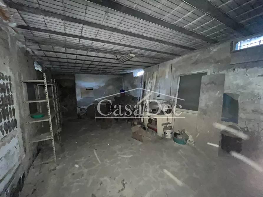 Immagine 16 di Magazzino in affitto  in Via Enrico de nicola a Trentola Ducenta