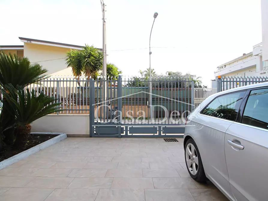 Immagine 6 di Villa in vendita  in Via Boccaccio a Casapesenna