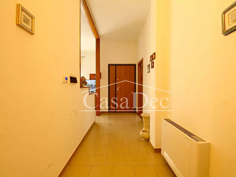 Immagine 9 di Villa in vendita  in Via Boccaccio a Casapesenna