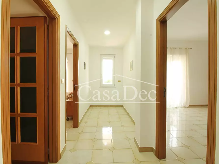 Immagine 24 di Villa in vendita  in Via Boccaccio a Casapesenna