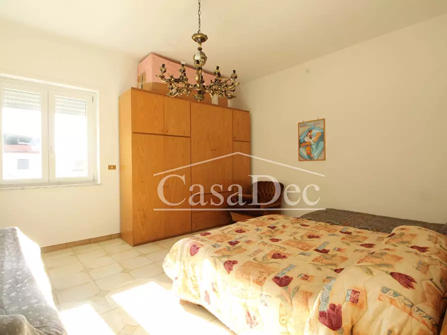 Immagine 26 di Villa in vendita  in Via Boccaccio a Casapesenna