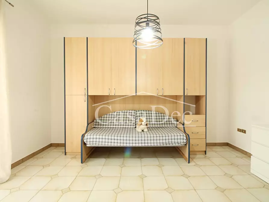 Immagine 28 di Villa in vendita  in Via Boccaccio a Casapesenna