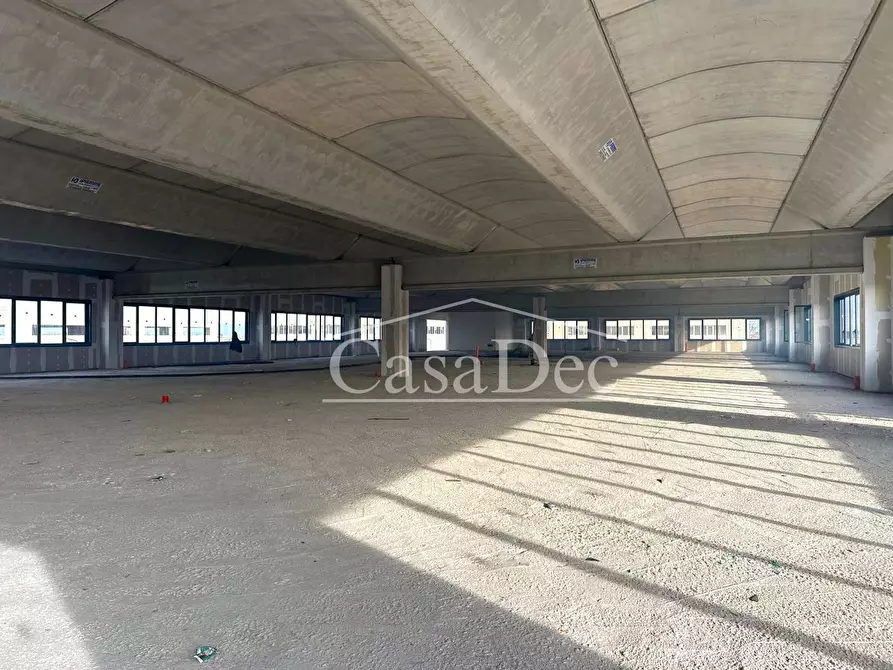 Immagine 10 di Ufficio in affitto  in via salvo d'acquisto a San Marcellino