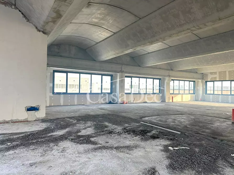 Immagine 13 di Ufficio in affitto  in via salvo d'acquisto a San Marcellino