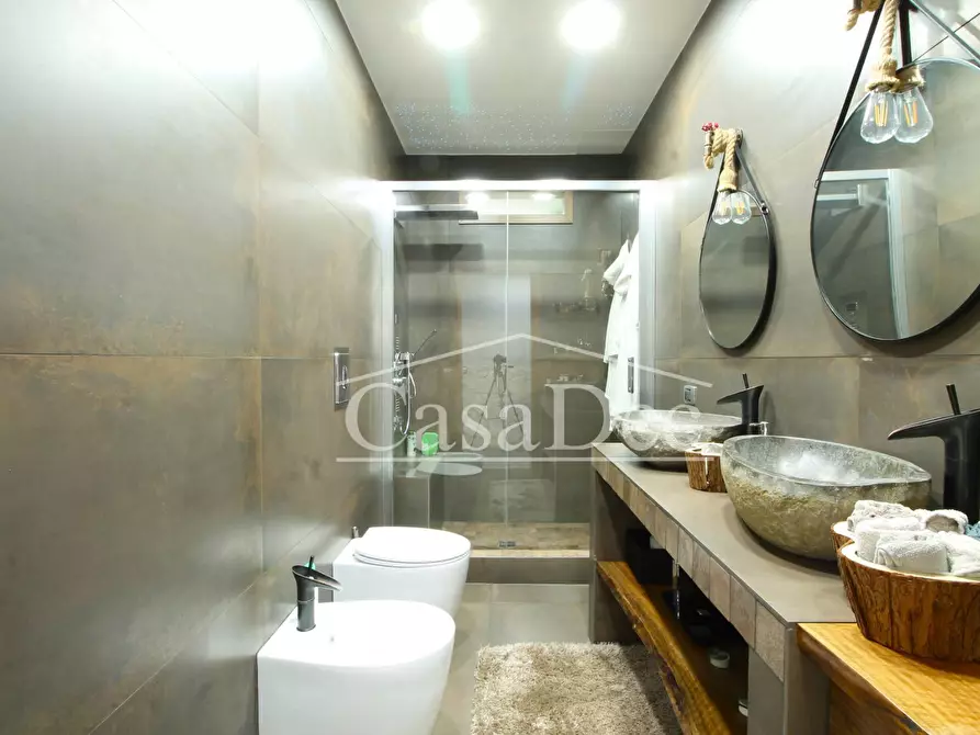 Immagine 29 di Appartamento in vendita  in Via Monte San Gabriele a Napoli