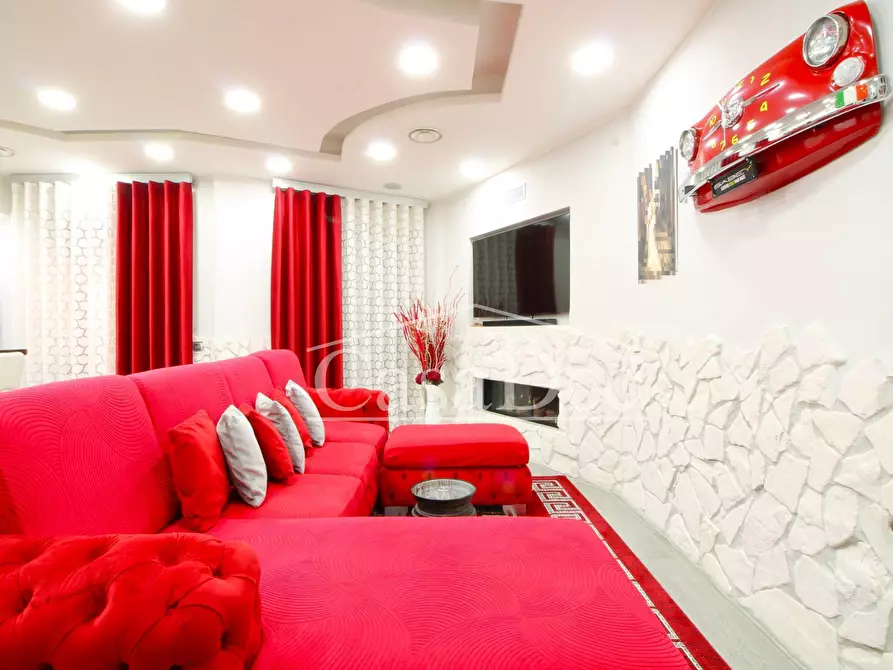 Immagine 6 di Appartamento in vendita  in Via Monte San Gabriele a Napoli