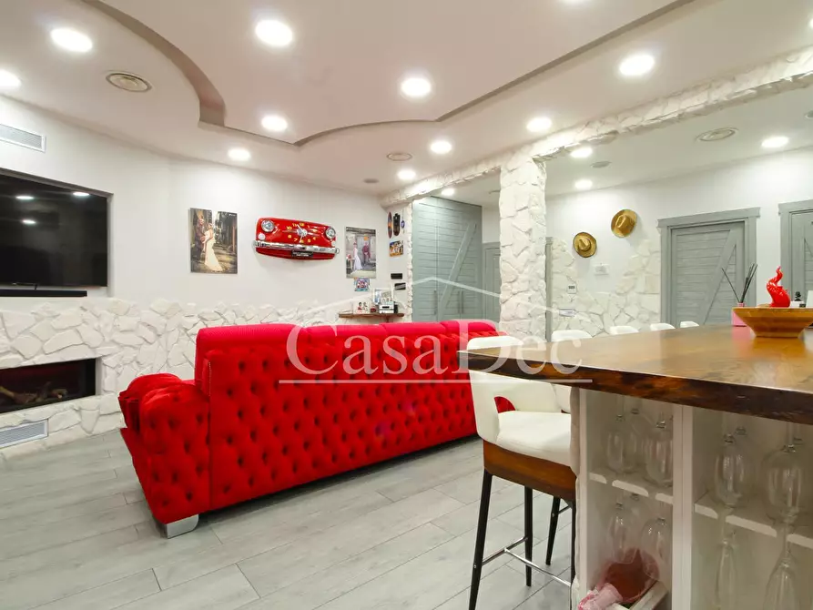 Immagine 10 di Appartamento in vendita  in Via Monte San Gabriele a Napoli